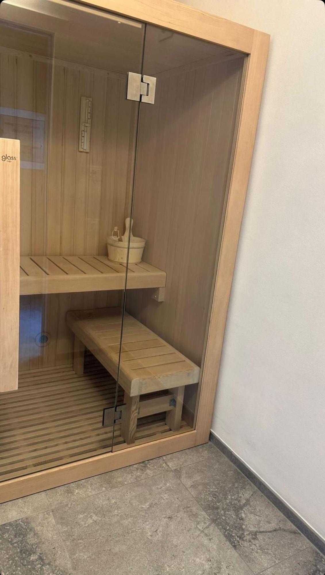 La Vecchia Cantina Guzzardi Lari Bagian luar foto